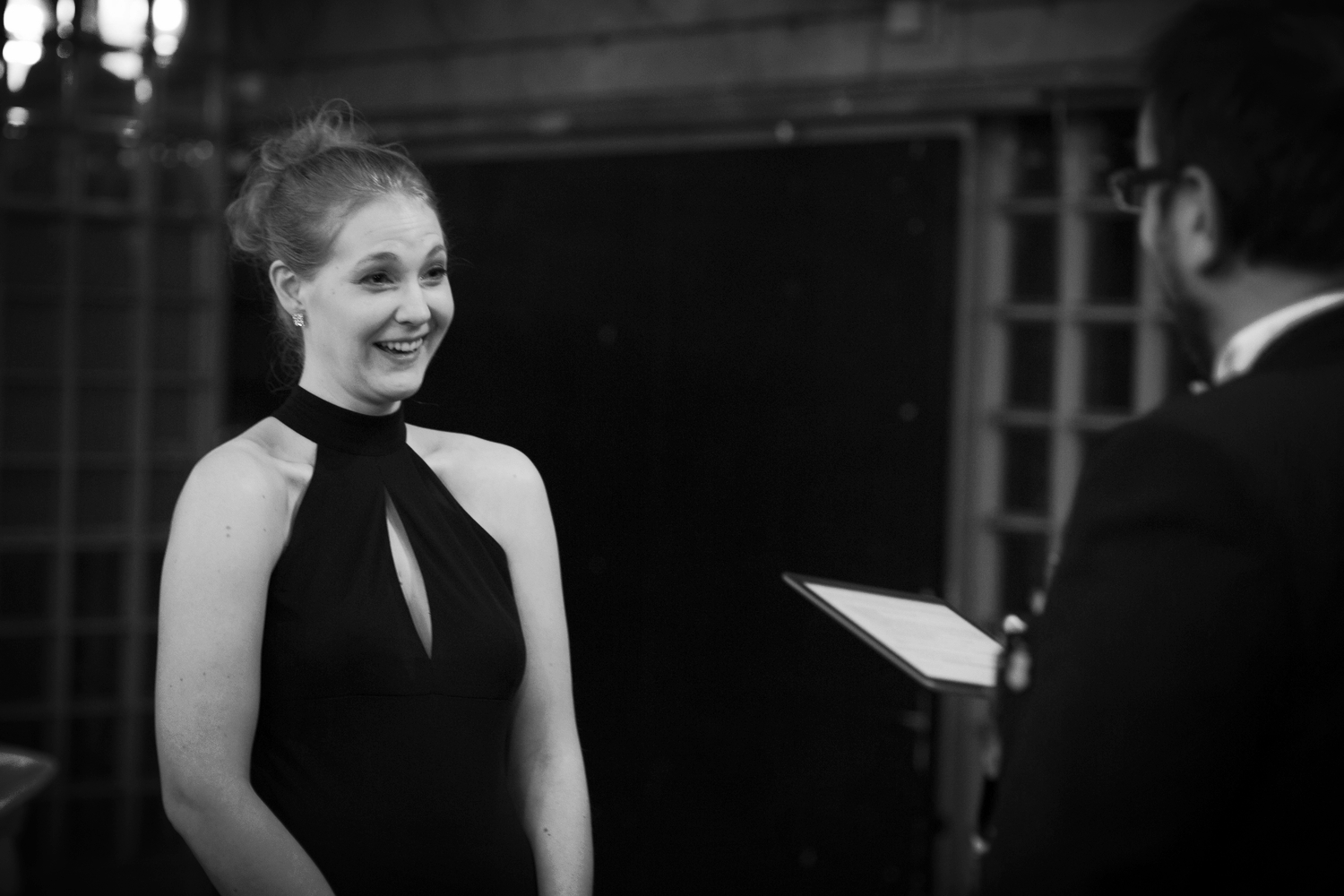 Silje Underhaug Fosseli svaret lettet riktig på det prinsipielle spørsmålet og blir slått til ridder av Den Hviide Knap